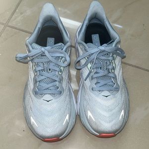 Hoka One One Womens Arahi 6 1123197 PABF Blue Running Shoes Womens Size 7 B